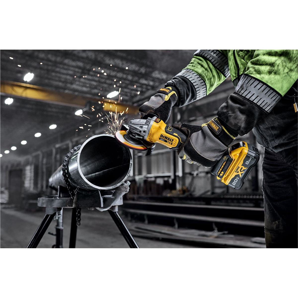 DEWALT DCG410VSB