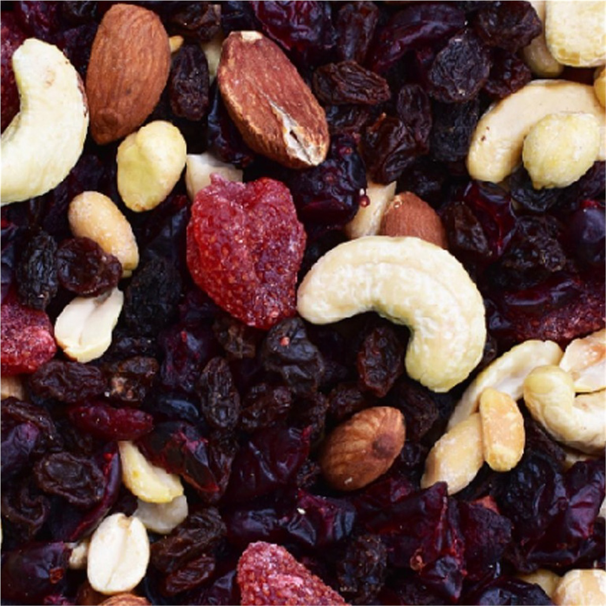Tender Heifer Snack Co. Strawberry Trail Mix Snacks and Trail Mixes - 10 Ounce