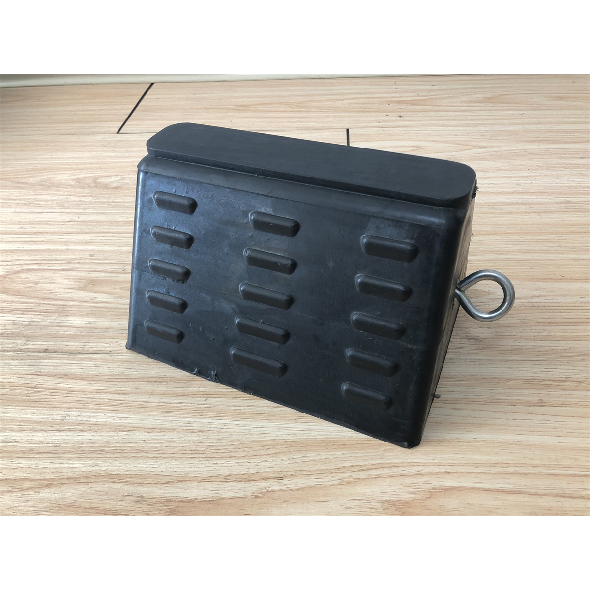 9lb Wheel Chock W/ Eyehook